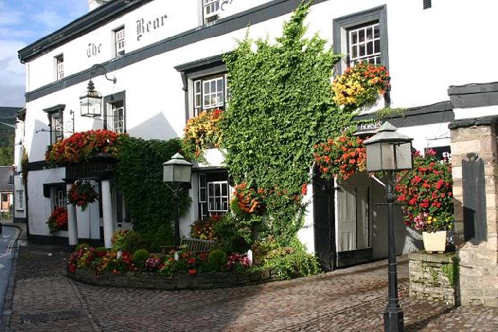 Bear Crickhowell Exterior foto